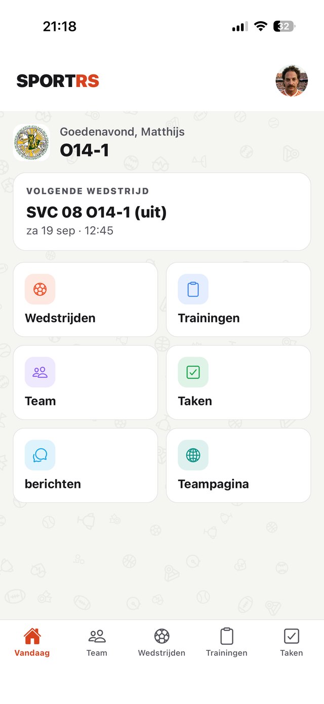 De Sportrs-app op de telefoon van de teammanager